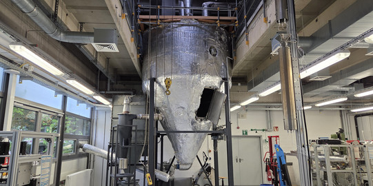 Spray Tower (height=7 m, diameter=3,5 m)